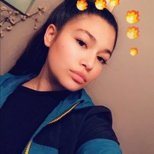 Meet your Posher, Jazmin